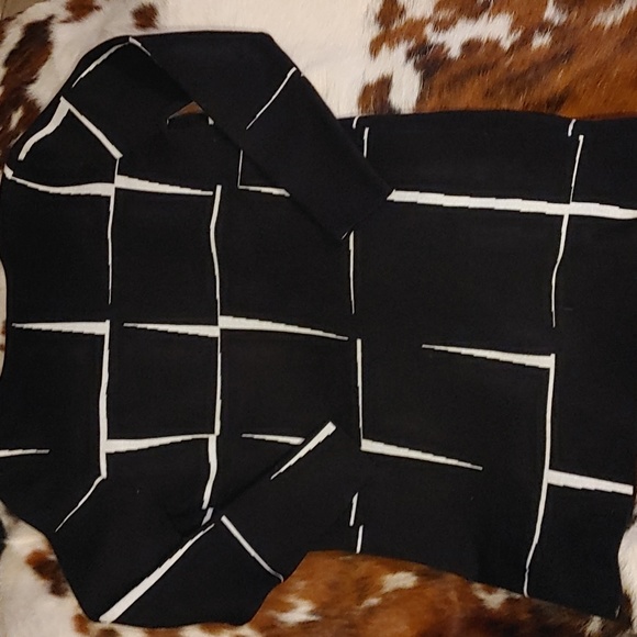 Creation Sweater Sz Sm - Picture 4 of 4